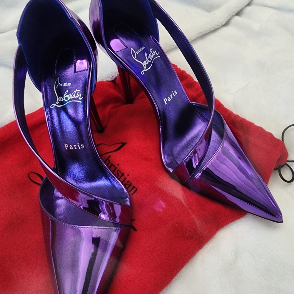 NWT Louboutin Astrid Purple Pump